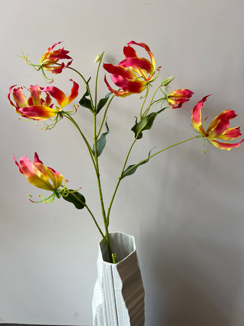 Gloriosa tak geel/donker roze met blad 110 cm