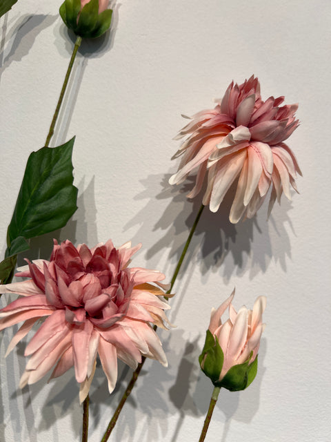 Dahlia spray pink 126 cm