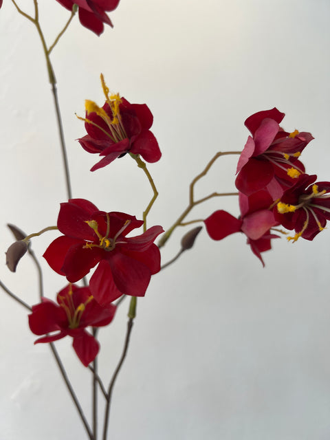 Bloesem spray rood 94 cm