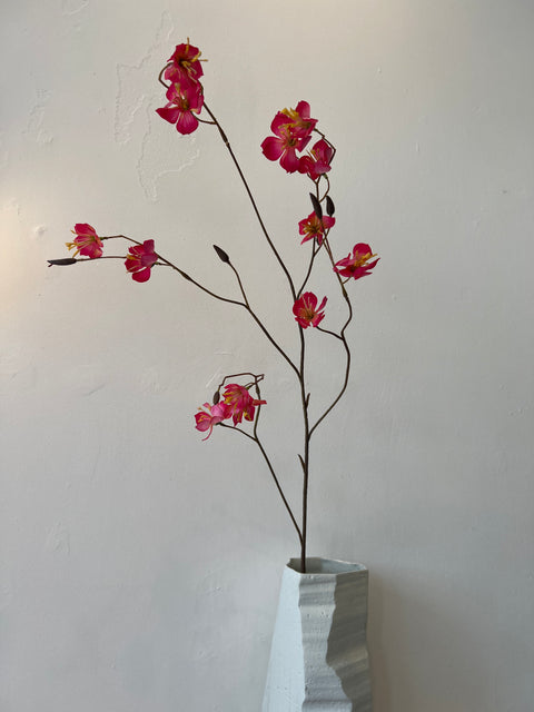 Bloesem spray fuchsia 94 cm