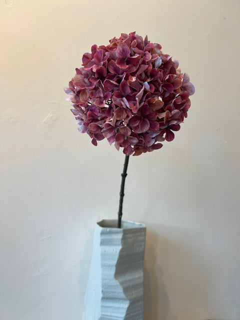 Hortensia bol donker roze 67 cm